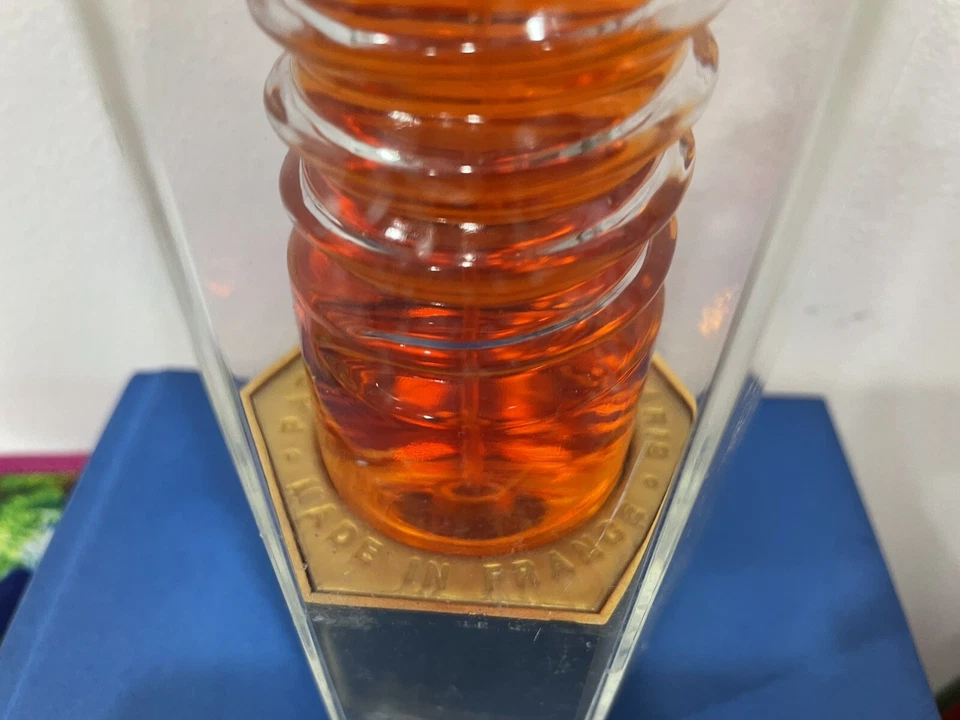 Clandestine PARIS Eau De Parfum Spray 3.4 OZ Perfume ROYAL SCREW Mujer Foto 2 de 3