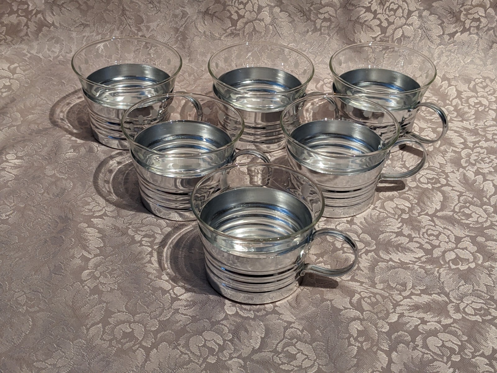 6 DDR Teegläser - mit silberfarbenen Aluhalter Gläser mit Punkten