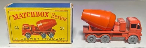 Matchbox Lesney #26 Orange Cement Lorry With Box