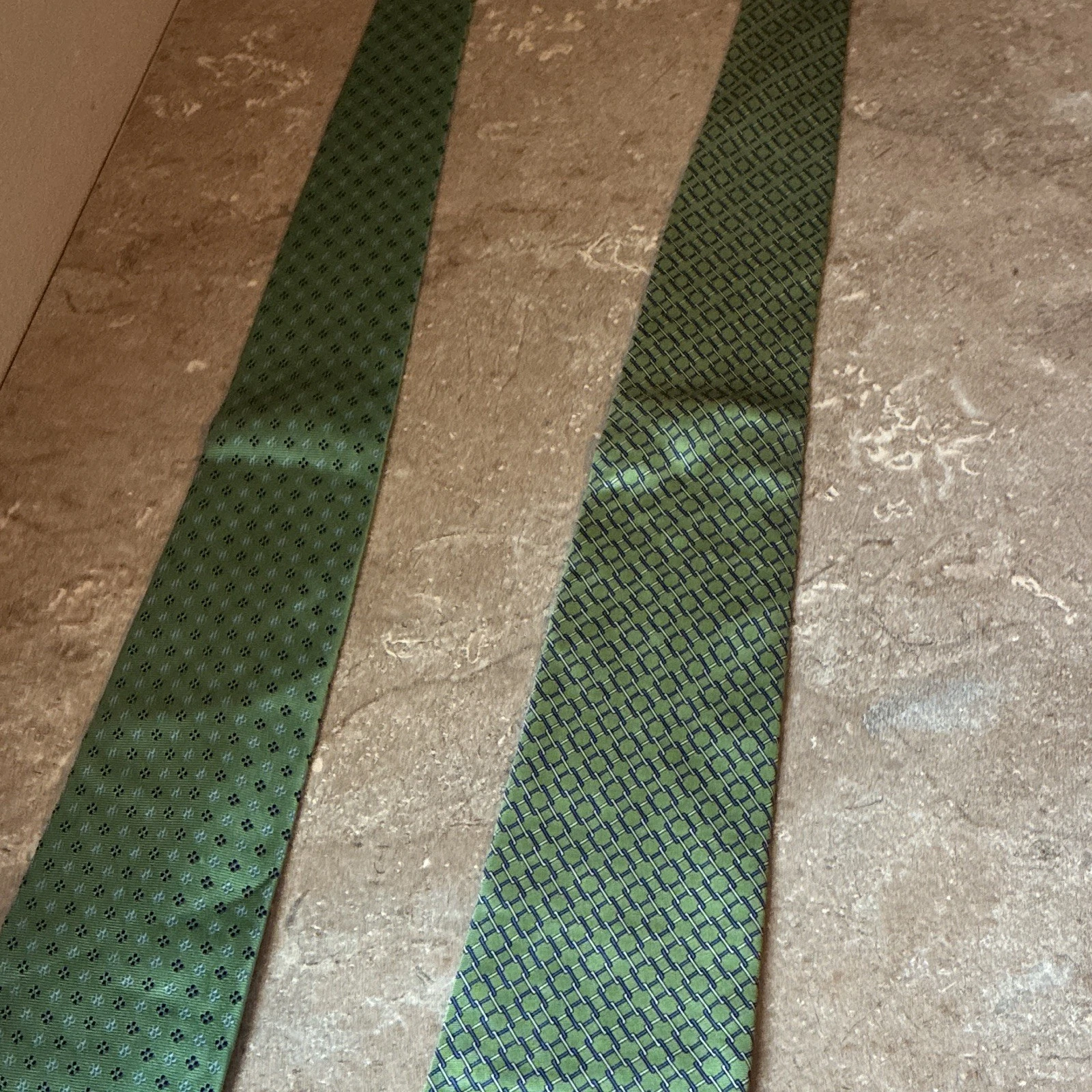 Tommy Hilfiger Lot of 2 Men's Silk Self-Tie Green/Blue Geometric Logo image 4