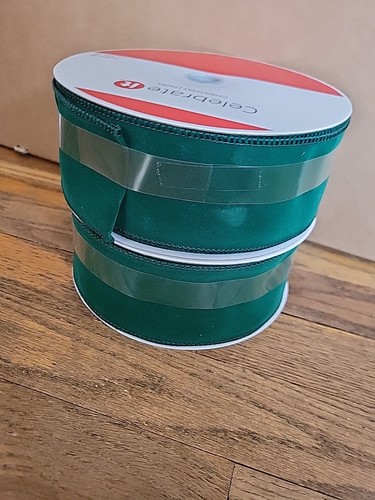 NEW Celebrate It Wired Edge Ribbon 2.5" Wide x 26.6 Yards Each 3x Green Velvet - Picture 5 of 5