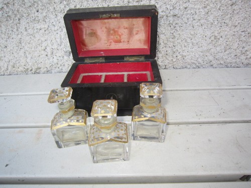 Napoleon III Travel Liqueur Box Set / Perfume Bottle - Picture 17 of 17