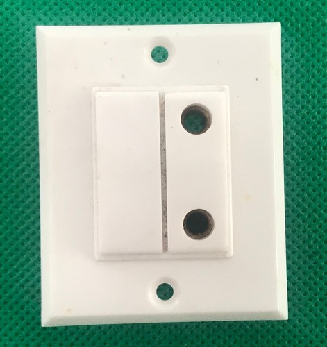 Interrupteur Double Legrand MISTRAL - Dimensions 55 X 45 Mm - Blanc - Pour Installation électrique - Neuf