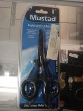Mustad Heavy Duty 6in Angler's Pliers Forceps and Dual Knife Hook Sharpener
