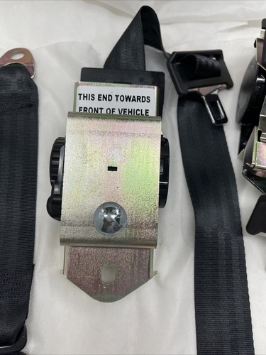 3pt Black Retractable Seat Belt Kit Front Camaro 1982 - 1992 C97301 - Picture 4 of 11