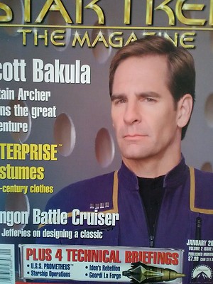 STAR TREK THE MAGAZINE JANUARY 2002 BY PARAMOUNT PICTURES SCOTT BAKULA