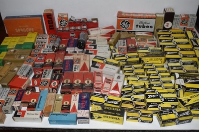 Großem Vintage Staubsauger Electron Rohr Menge Of 140 Rca GE Raytheon Zenith (