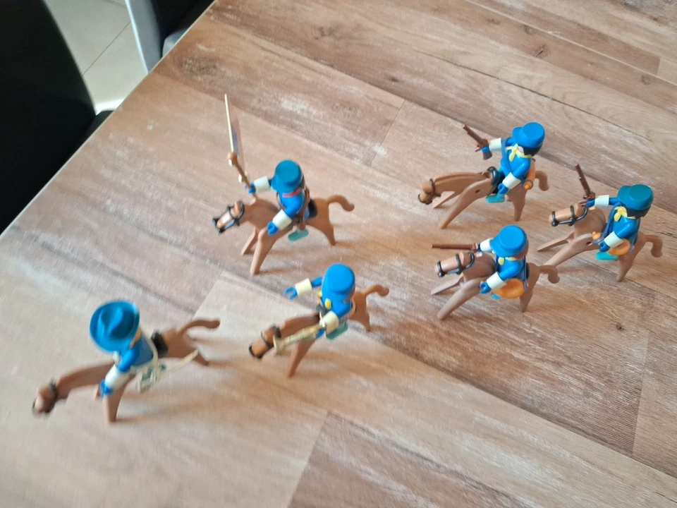 Playmobil 6 Nordistes Cavalerie Western Vintage - Photo 4/4