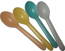 BIOBU Bambino Bambusfaser-L&ouml;ffel 4er Set, aus Mais und Bambusfasern