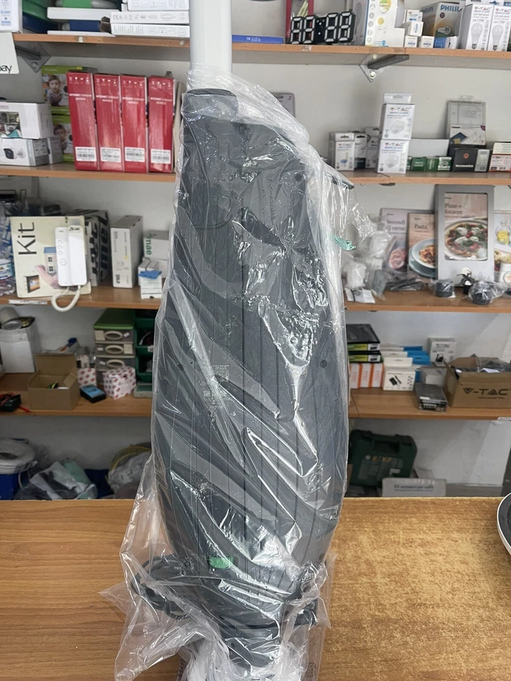 FOLLETTO VK150 ASPIRAPOLVERE VORWERK HD50 CON GARANZIA TUBO BOCCHETTE SACCHETTI - Immagine 3 di 4