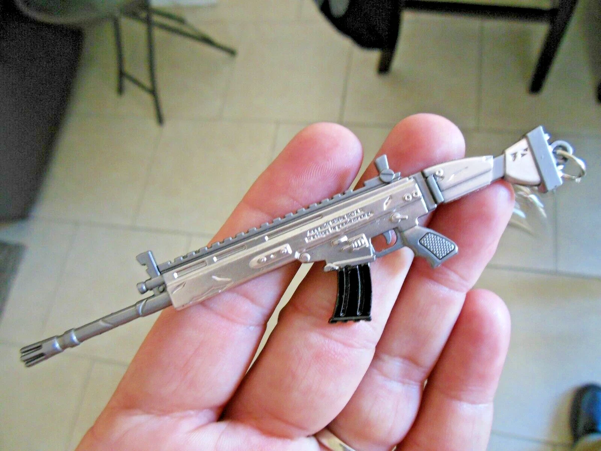 Fortnite hotsell scar keychain