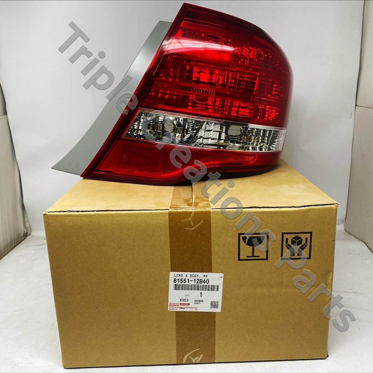 Toyota Genuine 81551-12B40 Lens & Body Rear Combination Lamp RH