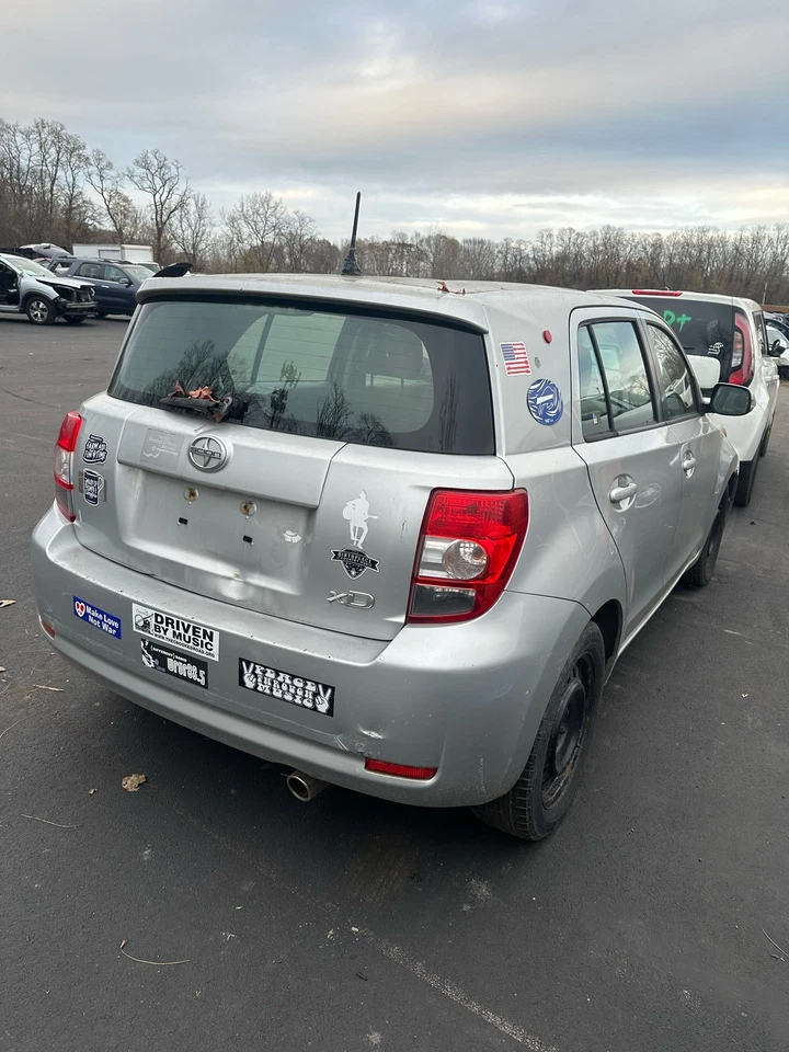 Motor de arranque usado se adapta a: Scion XD 2009 1,6 kW grado A Foto 4 de 4