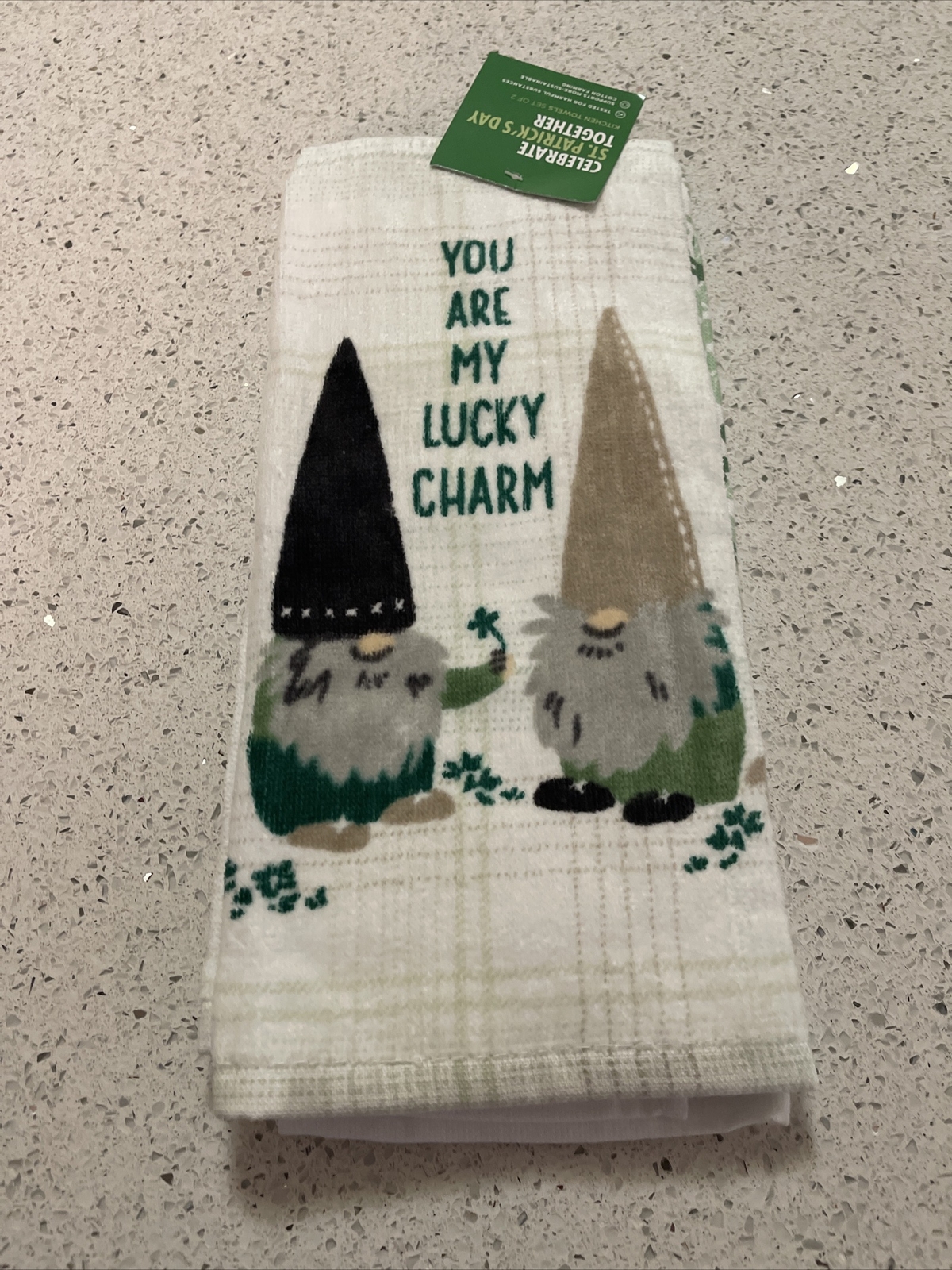 Kohl’s St. Patrick’s Day Lucky Charm Gnomes Kitchen Towels Set of 2 NWT