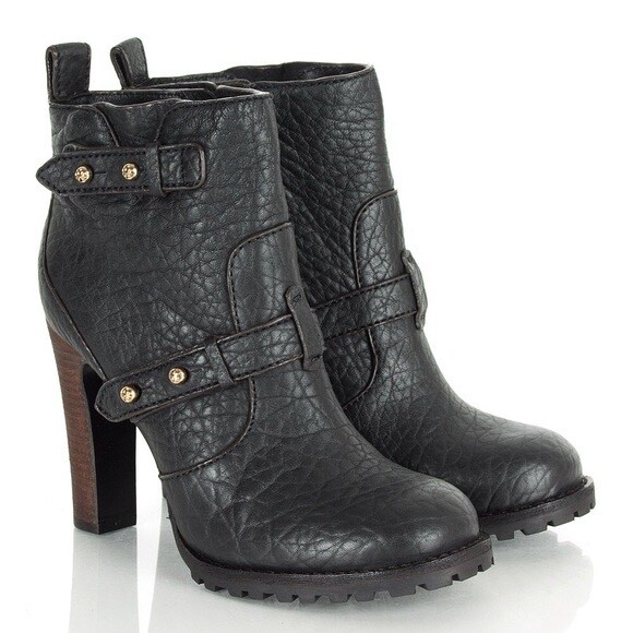100% Authentic Tory Burch 