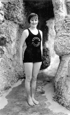 Pretty Miss O Files Venetian Pool Coral, Gables Florida Photo 8.5x11 Reprints