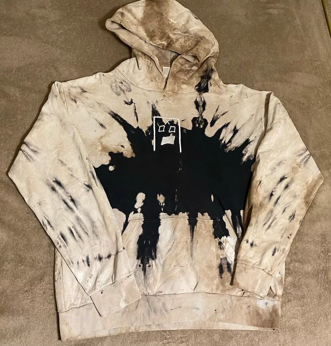sweat à capuche inattendu taille L suprême