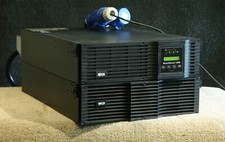 Gruppo di continuità online Tripp-Lite SU6000RT3UPM montaggio su rack 3u. Cellule nuove montate. Garanzia 12M