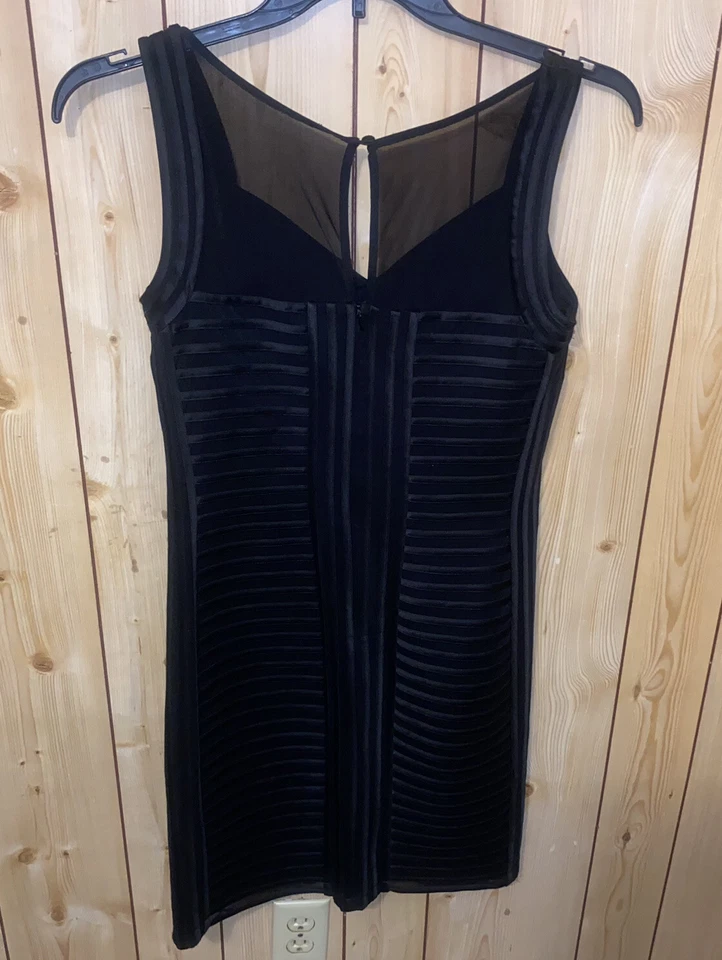 Vestido formal de fiesta forrado con cuello en V negro talla 4 Cartise para mujer Foto 3 de 4