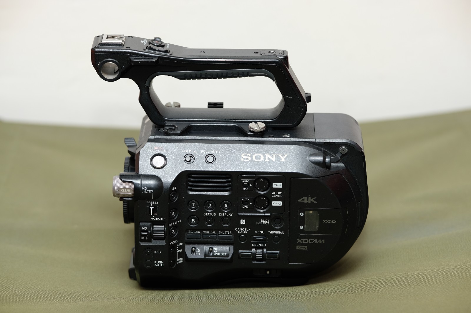 Sony PXW-FS7 Mark II body SmallHD 501 monitor & XQD memory