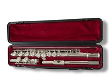 Yamaha YFL 211s Flute