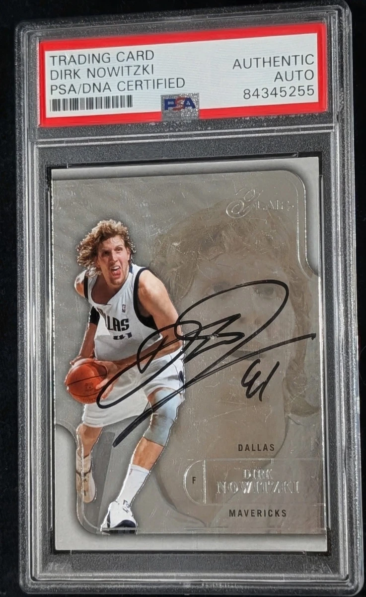 25+ Dirk Nowitzki Basketball Autographed Sports Trading Cards for