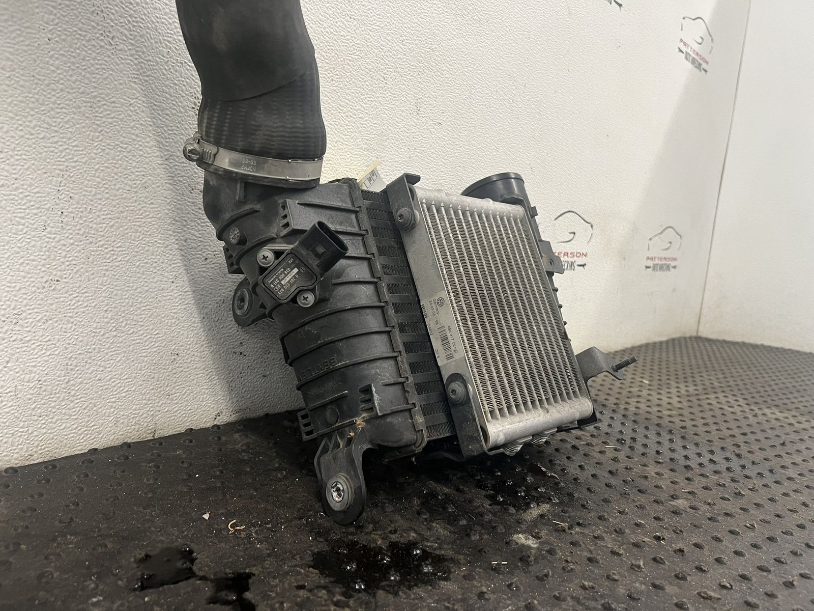 03-10 BENTLEY CONTINENTAL 6.0 LEFT DRIVER SIDE TURBO INTERCOOLER