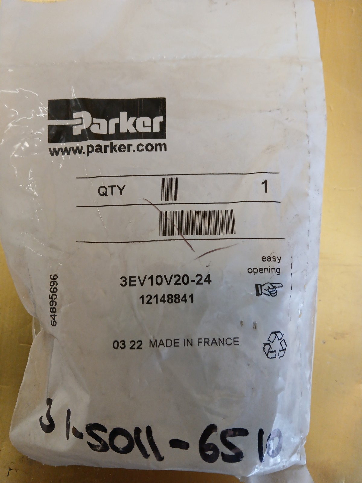 Parker 3EV10V20-24L5 Connector 24VAC/DC+LED 22MM New NMP