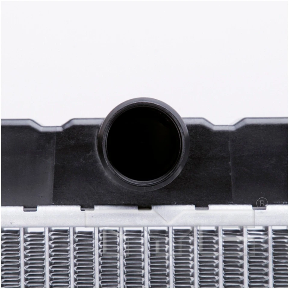 Conjunto de radiador TYC 1707 para 95-03 Dodge 1500 Van 2500 Van 3500 Van - Imagem 4 de 4