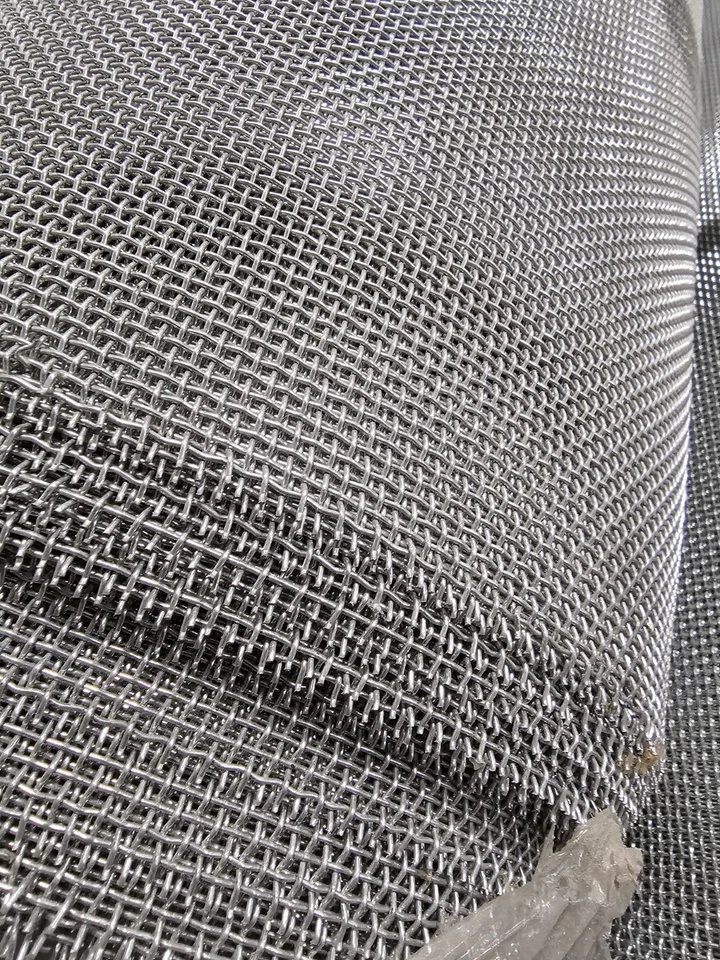 Malla de alambre galvanizado 8 mallas x 0,035 48" x 100' Foto 2 de 4