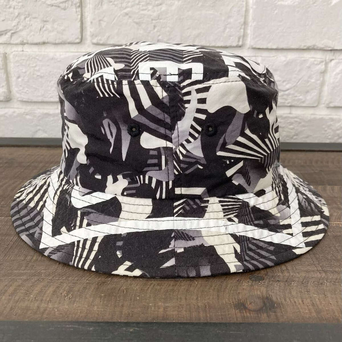 BAPE Dazzle Camo Bucket Hat A Bathing Ape Size M | eBay