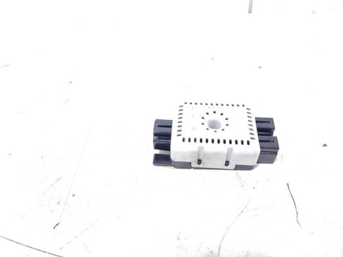 Antennenverstärker VW Golf VII 5G 5Q0035570 P24609210