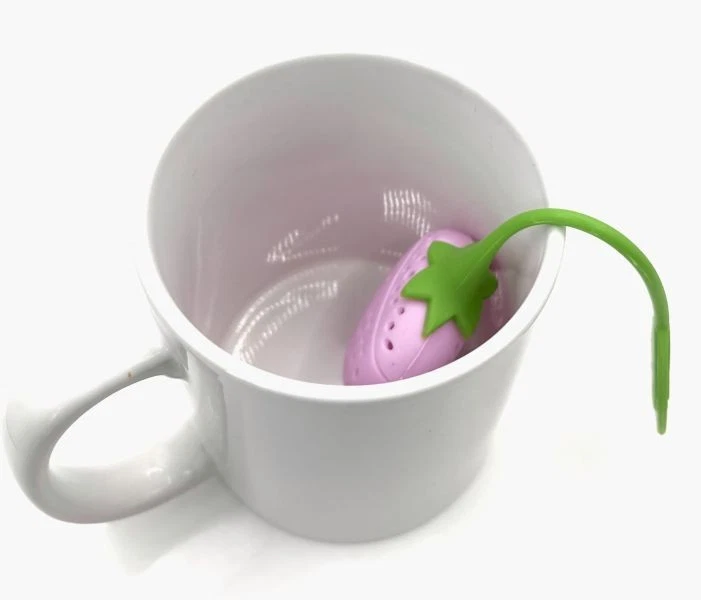 Dos infusores de té de hojas sueltas de silicona de grado alimenticio con fresa rosa fruta tamaño Foto 3 de 4
