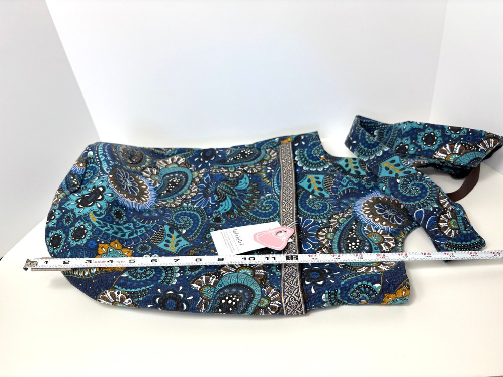 Yoga Mat Bag with Pockets and Adjustable Straps in Peacock Paisley Print NWT