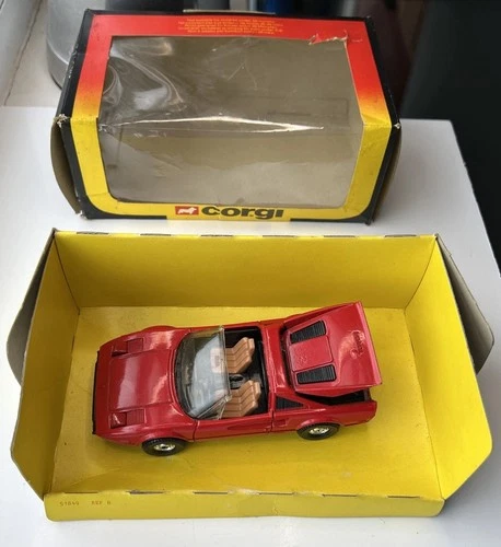 Corgi Ferrari 308 GTS Red (Magnum PI) Vintage 1981 Diecast 1:36 Boxed C378