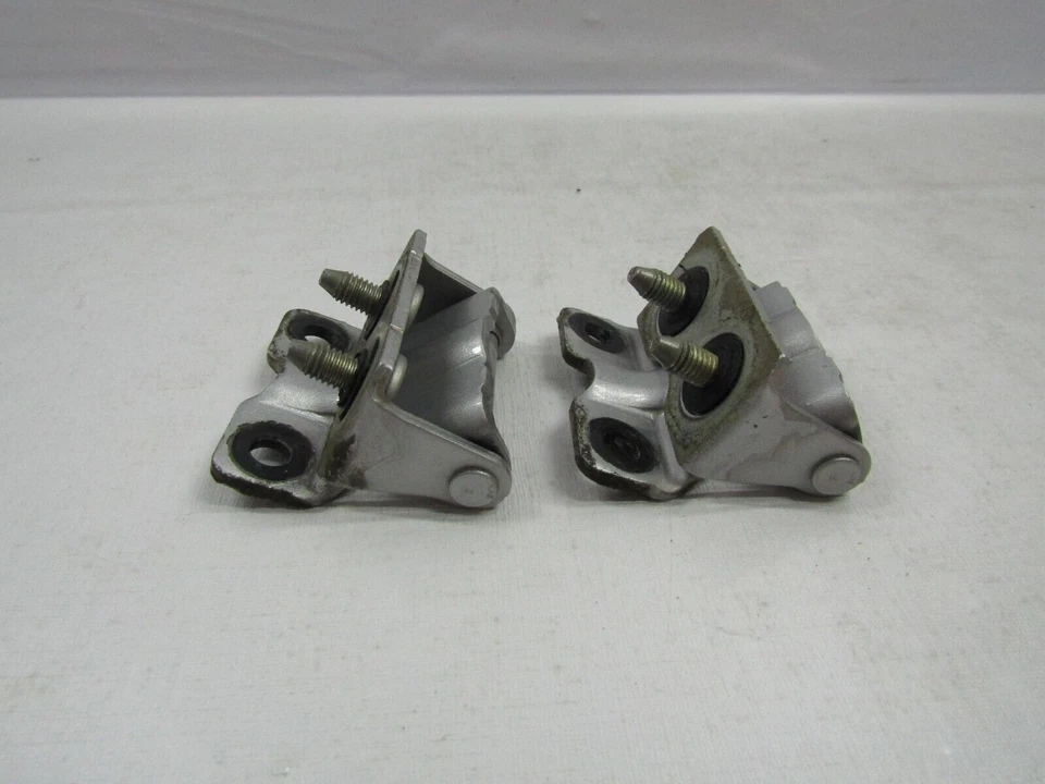 2005-2009 Subaru Legacy Outback Rear Hatch Liftgate Tailgate Hinge Set OEM - Image 4 of 4