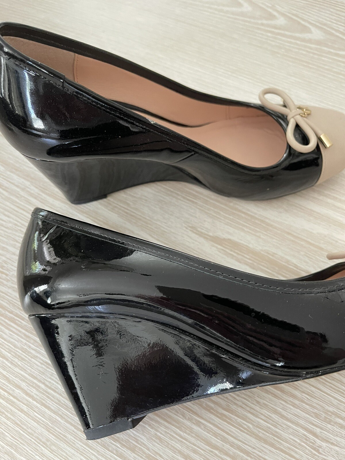 Kate Spade New York Women's Kacey Cap Toe Black Patent Leather Wedge Heel Sz 8.5 thumbnail 4