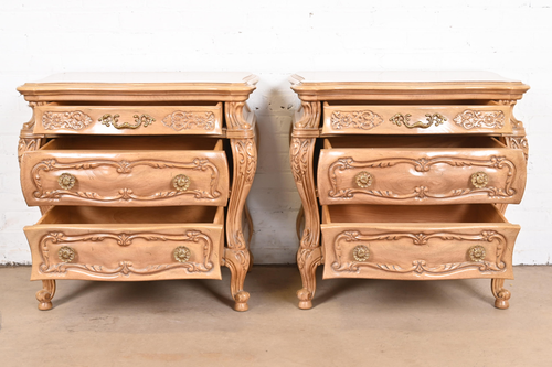 Grosfeld House Style French Provincial Louis XV Carved Bleached Walnut Chests - Picture 4 of 11