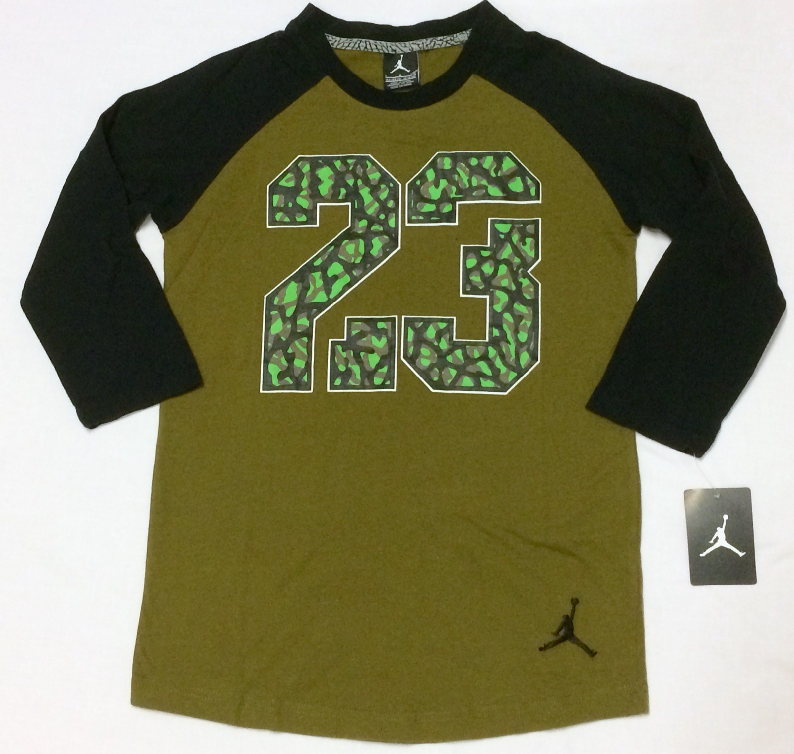 black and olive green nike shirt