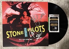 STONE TEMPLE PILOTS FULL BAND SIGNED CORE VINYL LP ROBERT ERIC DEAN - JSA COA