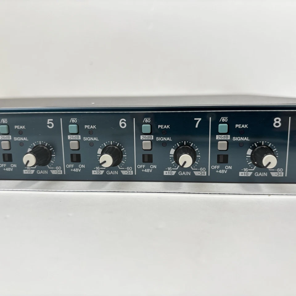 YAMAHA MLA8 8ch Microphone Preamplifier Pro Audio Equipment with front cover - Image 4 of 4