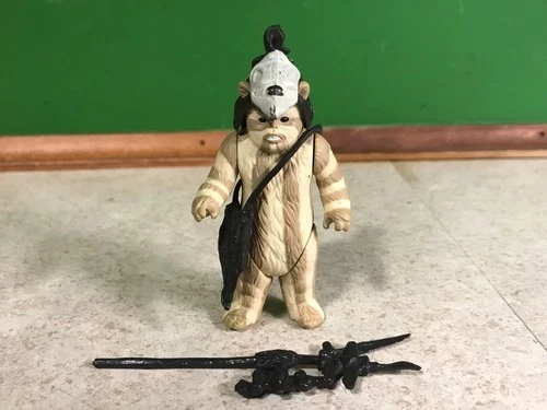 1983 Vintage Kenner Star Wars Figure Ewok Logray 100% Complete