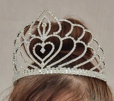Victorian Trading Queen of Hearts Tall Rhinestone Heart Bridal Tiara Crown 47C