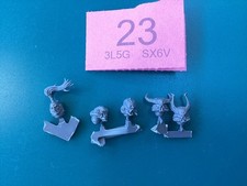 (23) Chaos Space Marine Legionaries Spare Heads x5