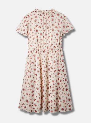 Torrid Plus Size 4 / 26 White Floral Mini Chiffon Smocked Dress Dress NWT $75