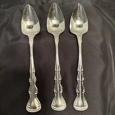 Towle Silver Supreme Stainless Japan Fruit / Grapefruit Serrated Spoons Set Of 3