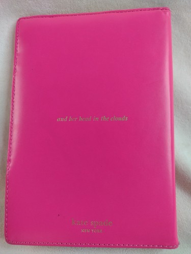 Kate Spade Pink E-Reader Cover She Kept Her Nose in a Book and her Head in the C - 第 2/9 張圖片