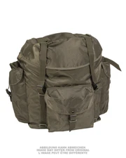 Austrian Military Large O.D Green nylon rucksack w/suspenders, NOS cd.,free ship