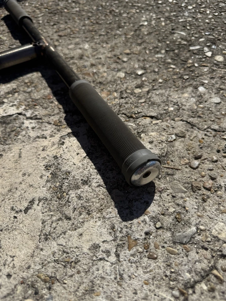 Barras en T PROTO Retro V3 Pro Scooter Bars  Foto 4 de 4