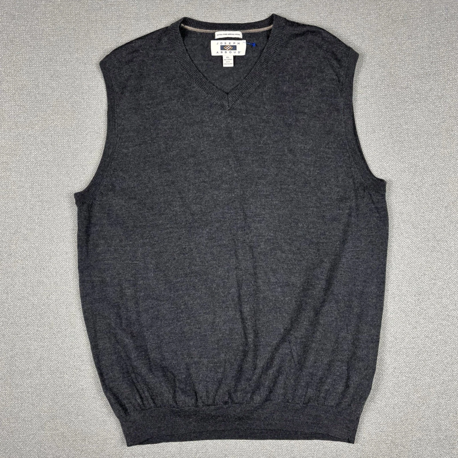 Joseph Abboud Extra Fine Merino Wool V Neck Sweater Mens XL Gray Pullover